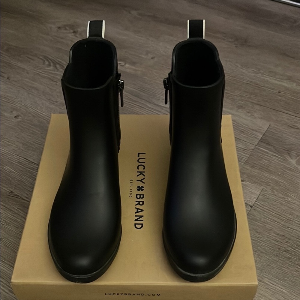Lucky Brand Black Rain Boots